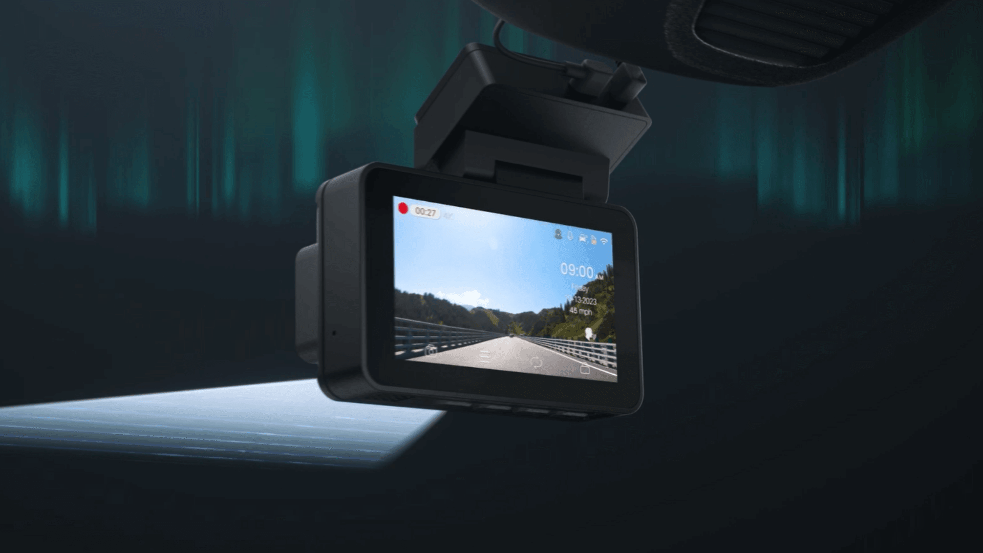 Why Every Driver Needs a Reverse Camera？
